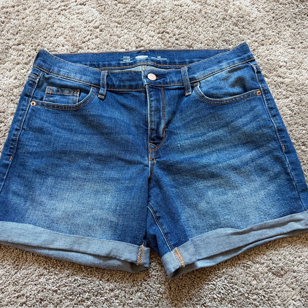 Old Navy Denim Women's Roll-Cuff Shorts